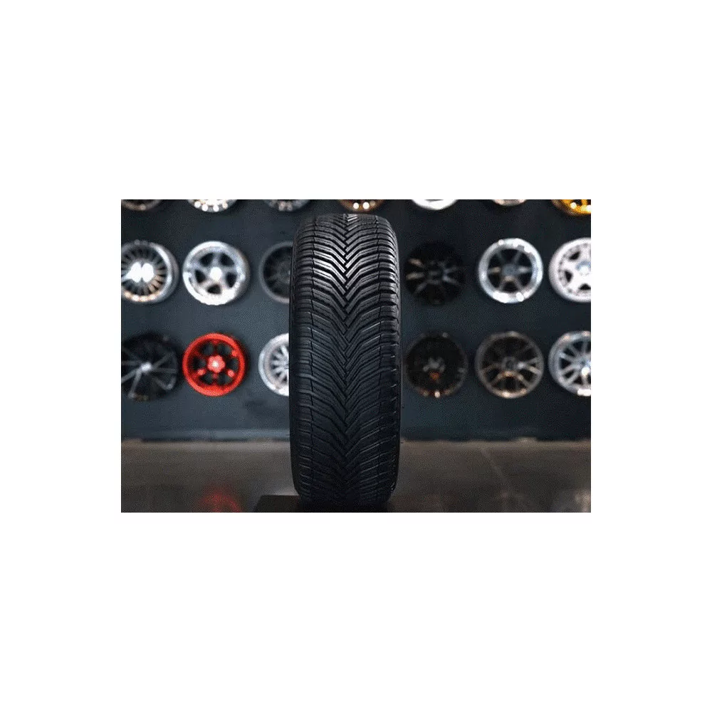 Celoročné pneumatiky MICHELIN CROSSCLIMATE 2 SUV 255/45 R19 104H